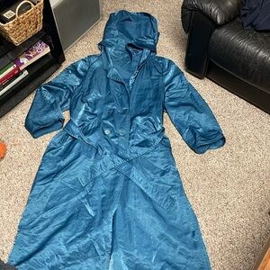 Vintage Linda lundstrom long raincoat with detachable hood